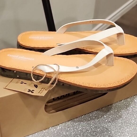 Steve Madden Cool Planet Planet Slip-On Open Toe Flats- White Croc - Picture 5 of 7